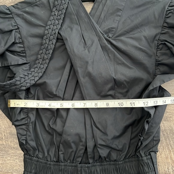 Derek 10 Lam Crosby. Size 2 - Picture 7 of 7